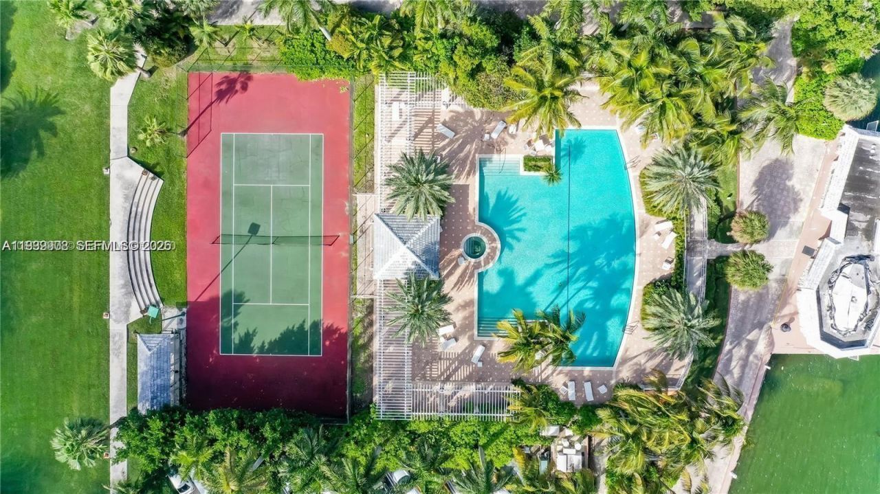 770 NE 69th St, Unit 6F, Miami, FL 33138 Photo