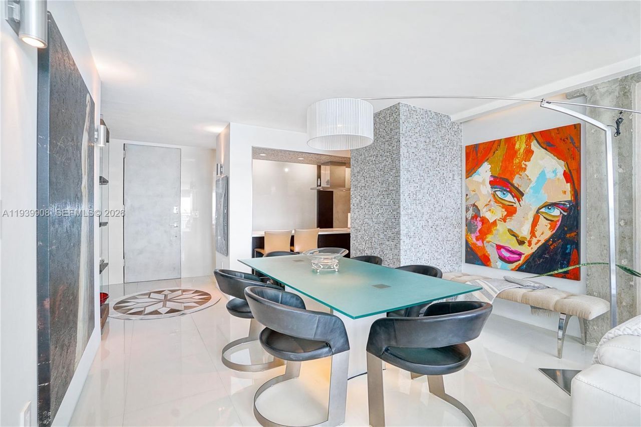 770 NE 69th St, Unit 6F, Miami, FL 33138 Photo