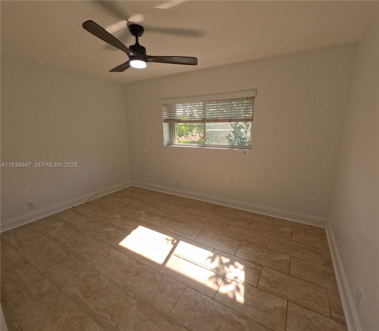 1423 Holly Heights Dr, Unit 15, Fort Lauderdale, FL 33304 Photo