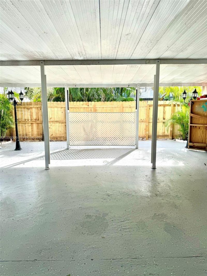 220 W 68th St, Unit 101, Hialeah, FL 33014 Photo