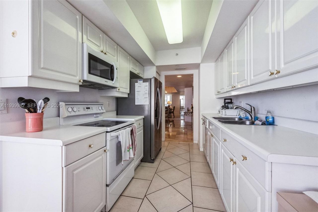 21205 Yacht Club Dr, Unit 1802, Aventura, FL 33180 Photo