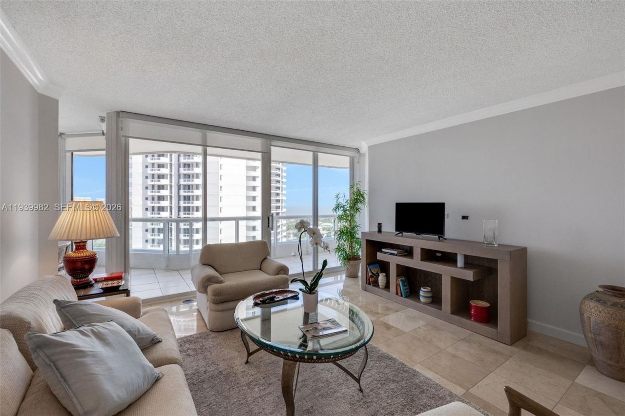 21205 Yacht Club Dr, Unit 1802, Aventura, FL 33180 Photo