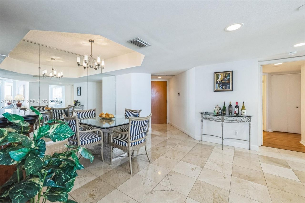 21205 Yacht Club Dr, Unit 1802, Aventura, FL 33180 Photo