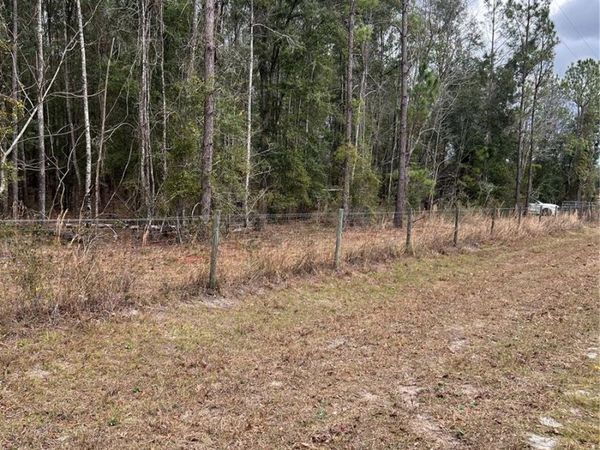 589 SW CUMORAH HILL STREET, FORT WHITE, FL 32038