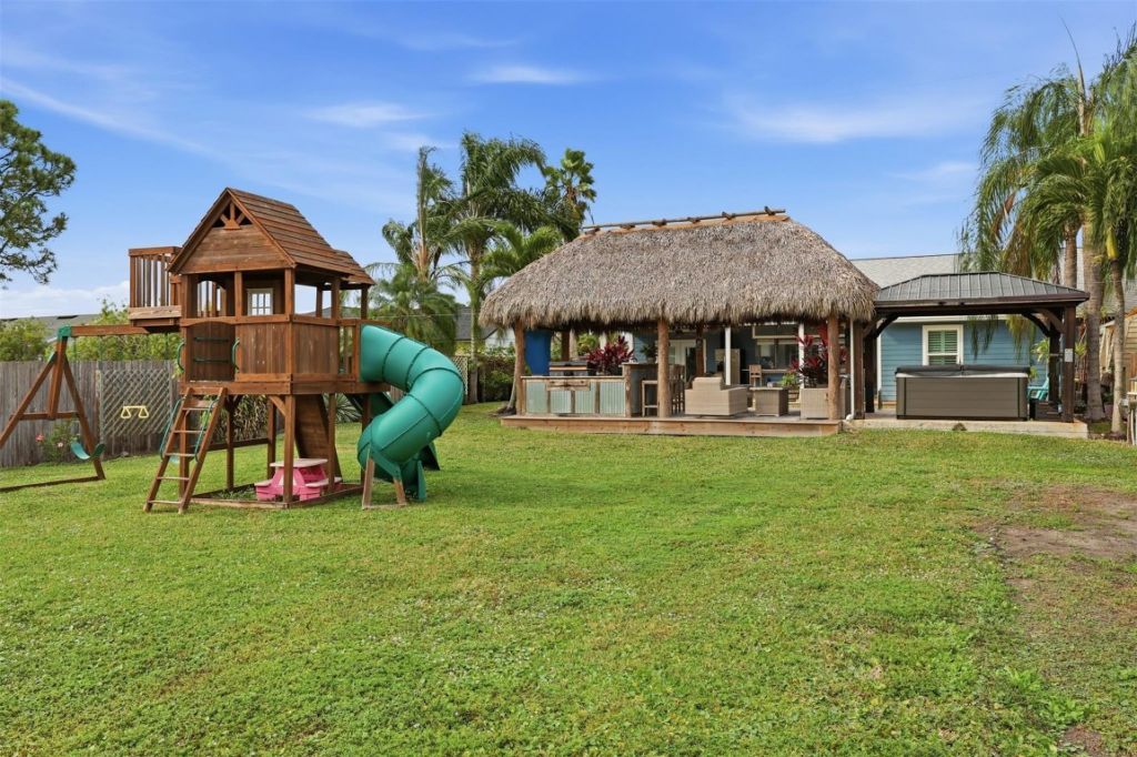 313 SW Thornhill Dr, Port Saint Lucie, FL 34984 Photo