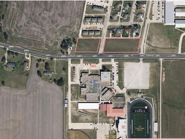 660 Bear Creek Drive , Ferris, TX 75125