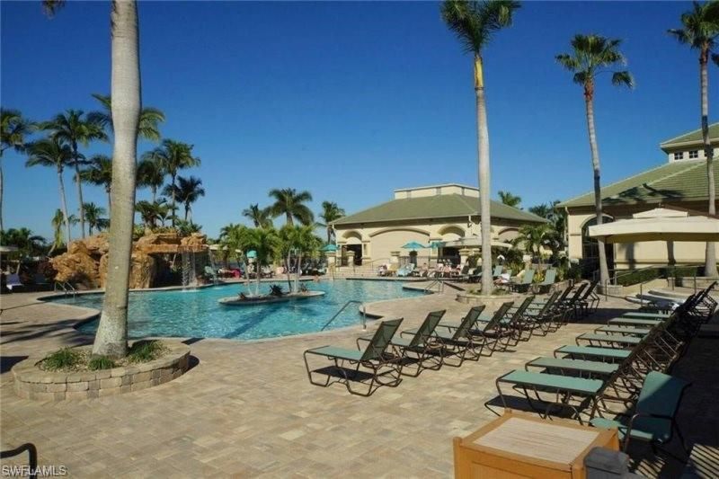 14511 Legends Blvd N, Unit 401, Fort Myers, FL 33912 Photo