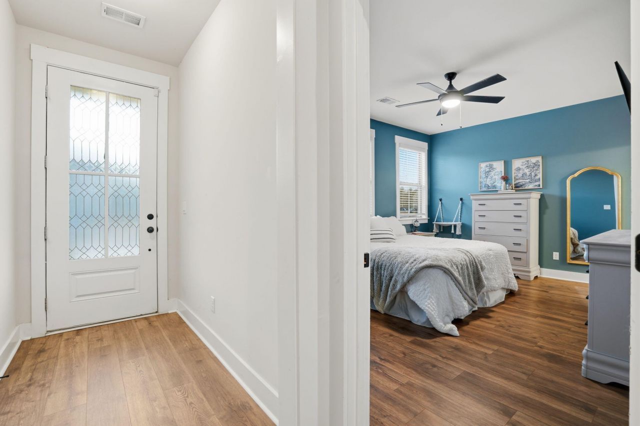 5106 Park Creek Avenue Photo 17