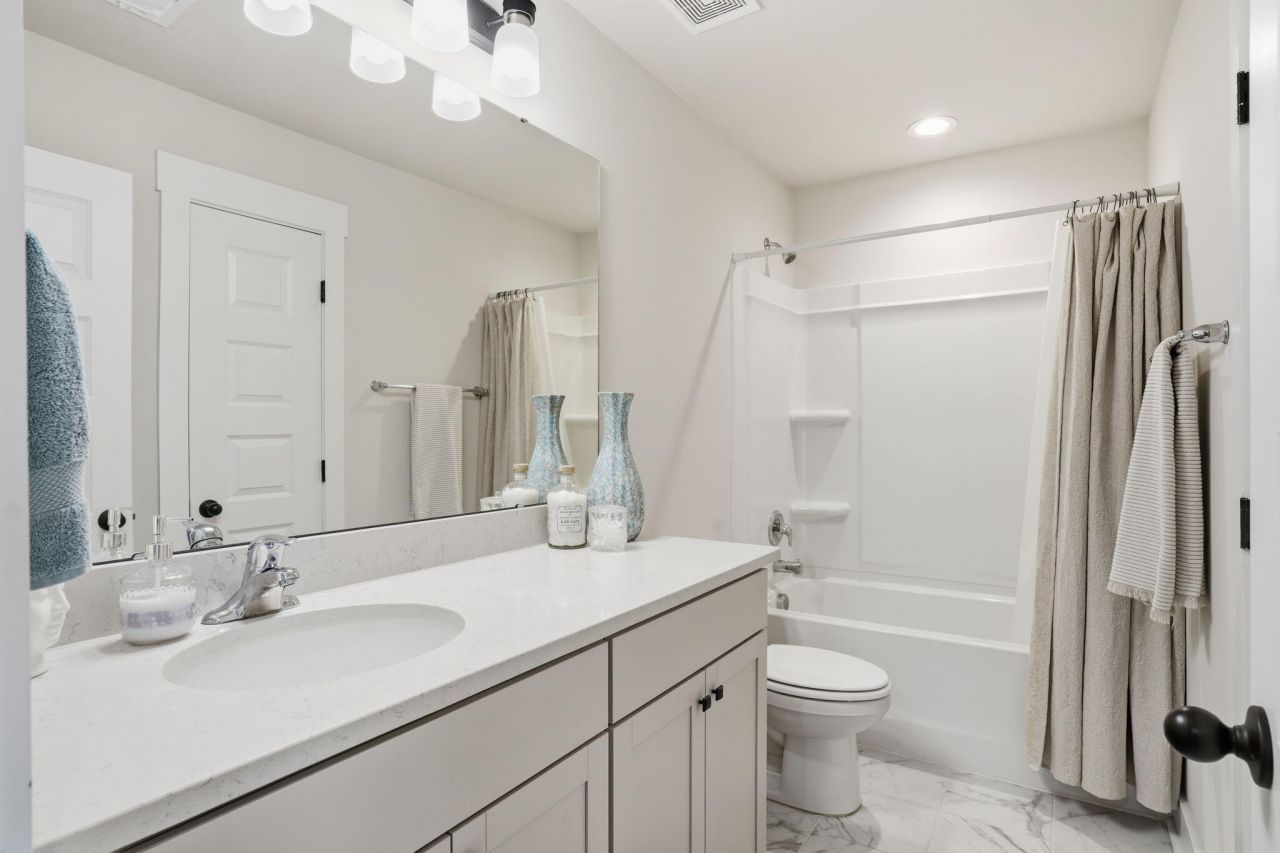 5106 Park Creek Avenue Photo 23