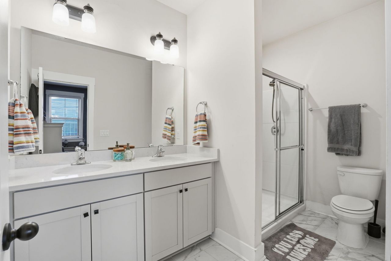 5106 Park Creek Avenue Photo 24