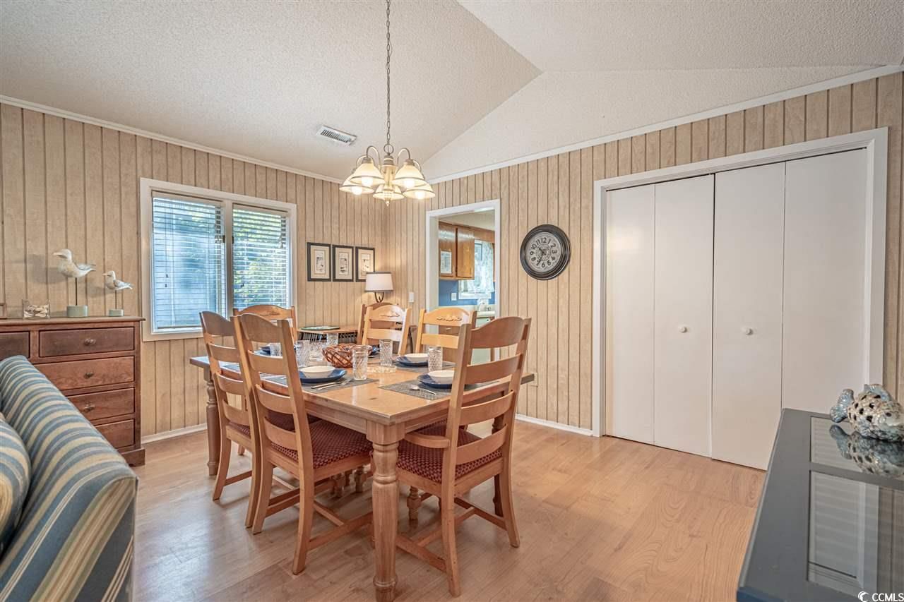 14 Cottage Ct. Photo 12