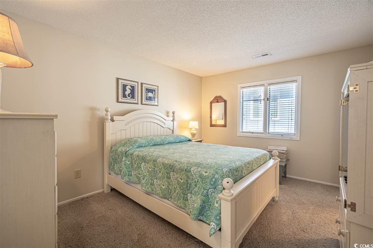 14 Cottage Ct. Photo 17