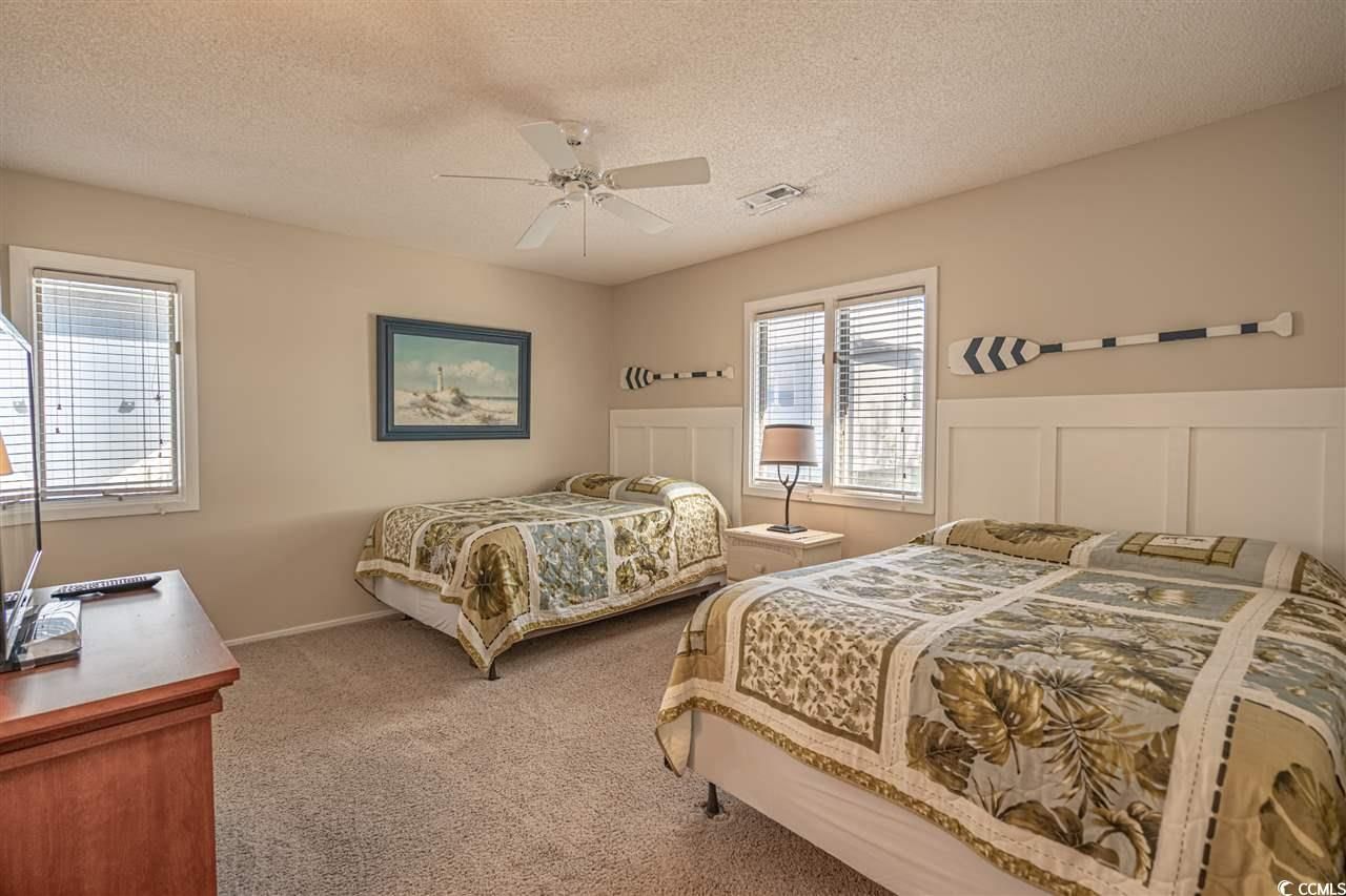 14 Cottage Ct. Photo 20