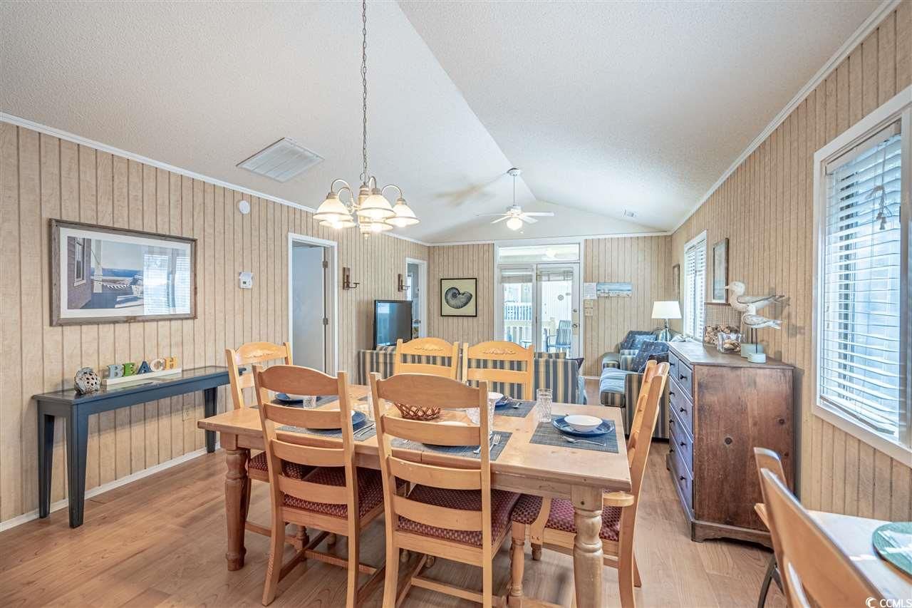 14 Cottage Ct. Photo 9