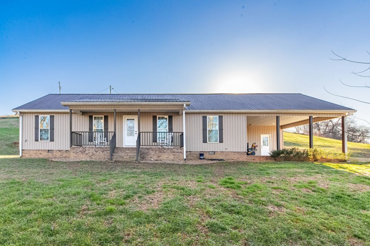 204 Church St, Petersburg, TN 37144 Main Photo