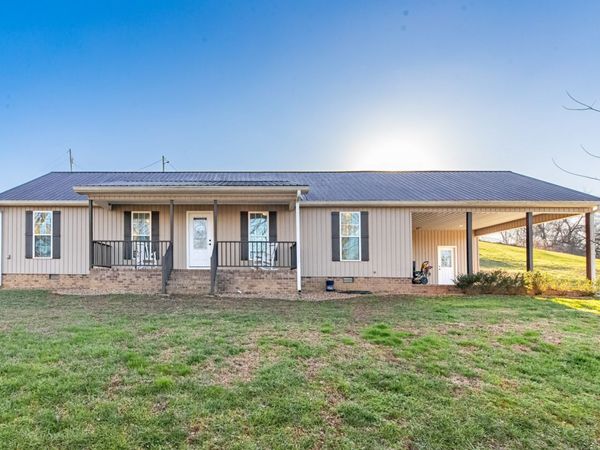 204 Church St, Petersburg, TN 37144