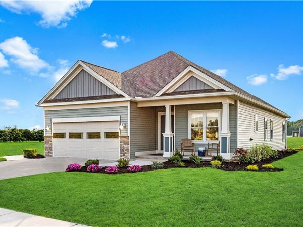 6137 Caleb Ct Court, Farmington, NY 14425