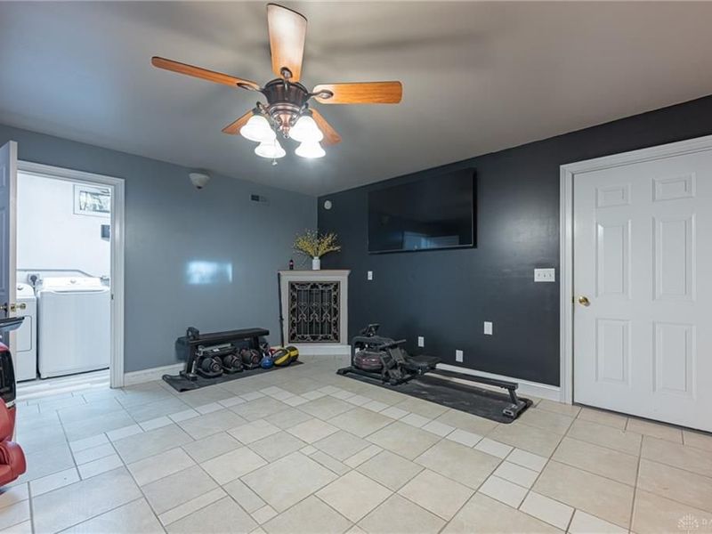 644 Lakengren Drive, Eaton, OH 45320 Photo 28