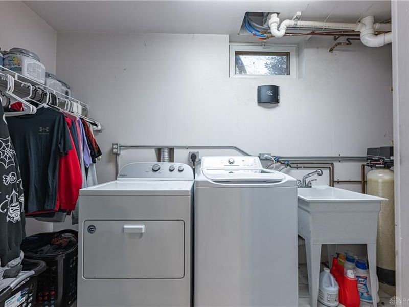 644 Lakengren Drive, Eaton, OH 45320 Photo 30