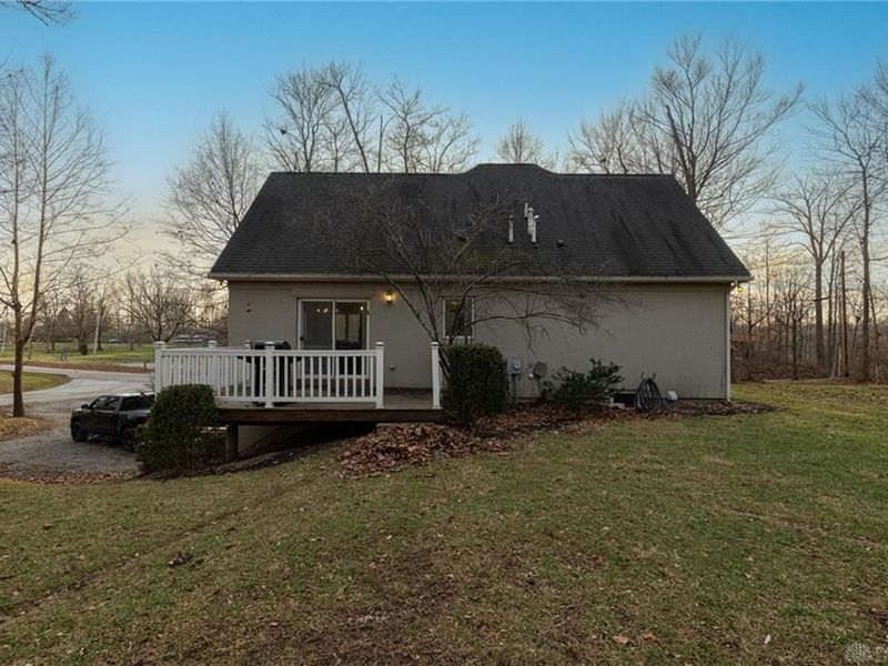 644 Lakengren Drive, Eaton, OH 45320 Photo 32