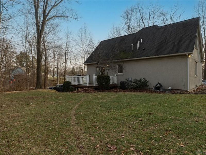 644 Lakengren Drive, Eaton, OH 45320 Photo 35