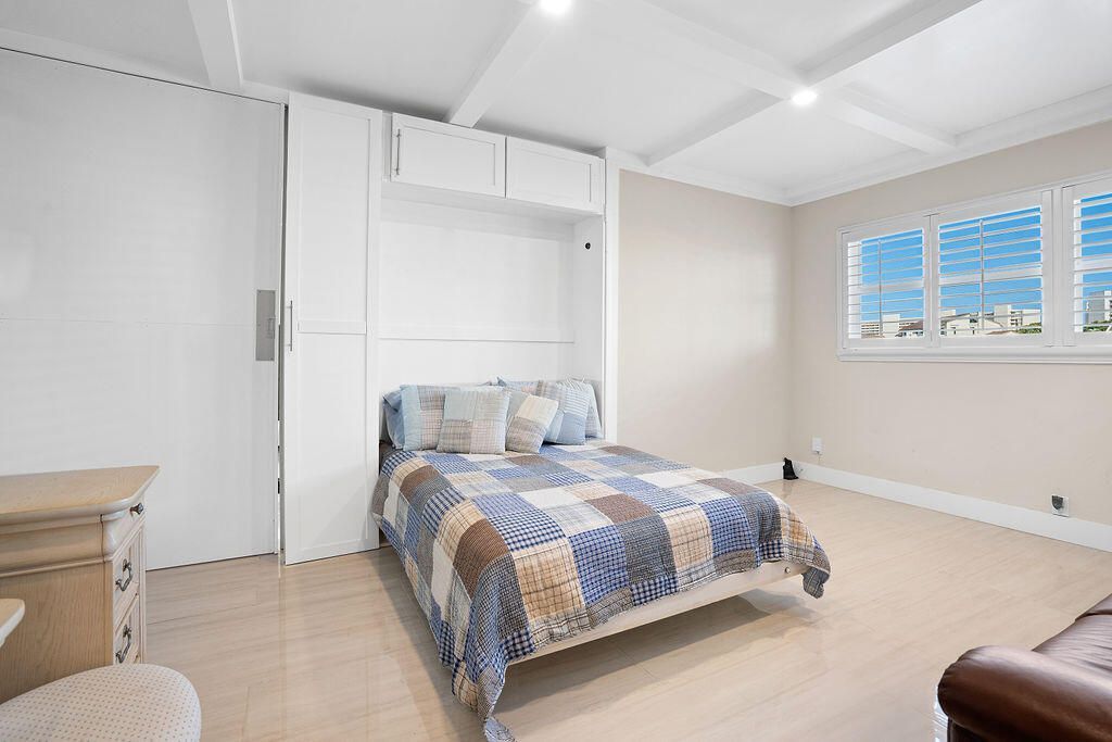 20 Yacht Club Drive, Unit 107, North Palm Beach, FL 33408 Photo