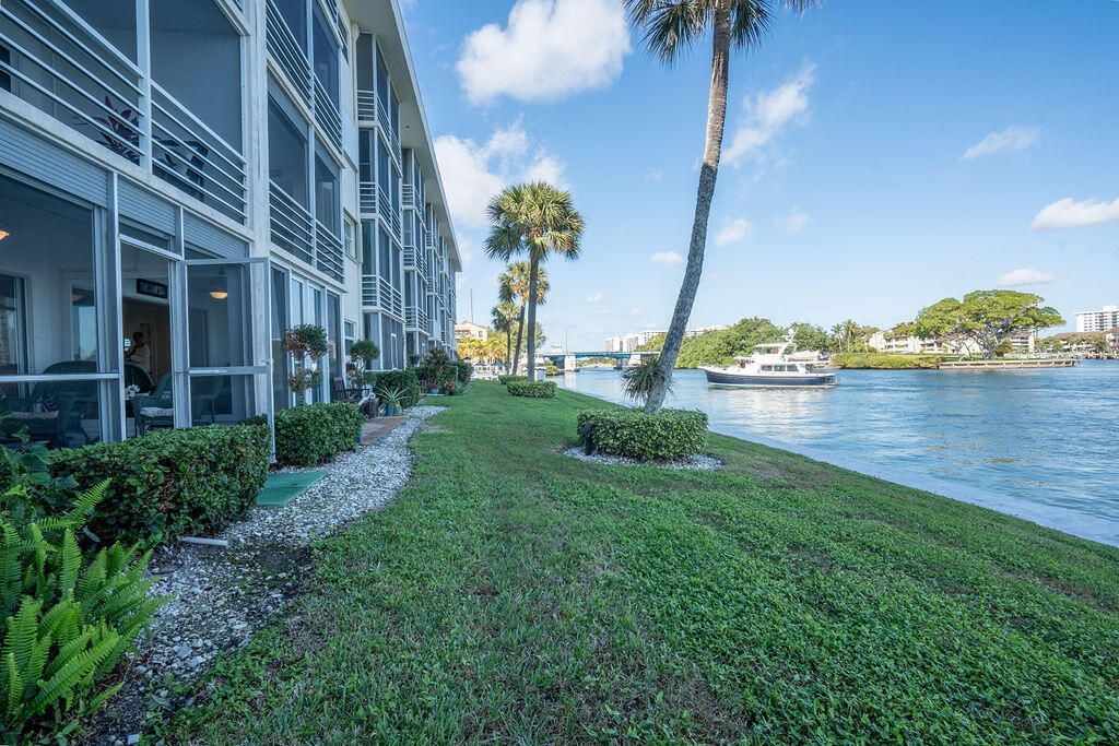 20 Yacht Club Drive, Unit 107, North Palm Beach, FL 33408 Photo