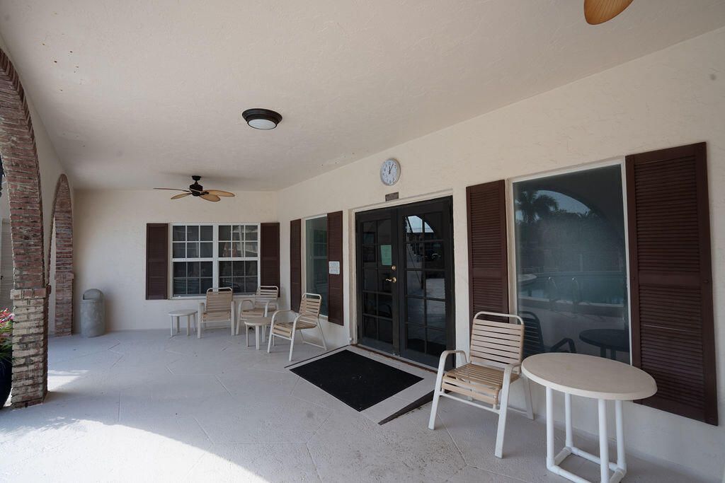 20 Yacht Club Drive, Unit 107, North Palm Beach, FL 33408 Photo