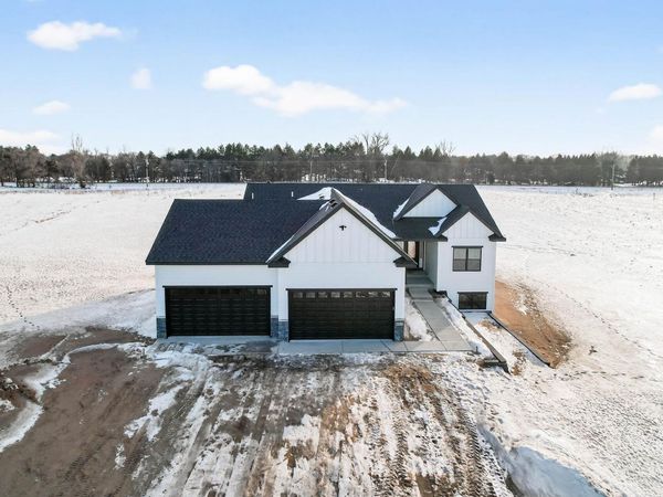 13437 295th Avenue NW, Princeton, MN 55371