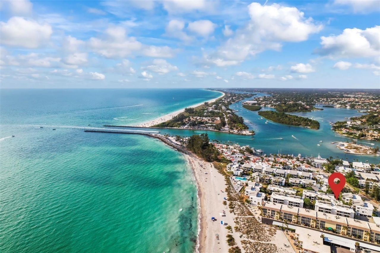 1555 Tarpon Center Drive, Unit 135, Venice, FL 34285 Photo