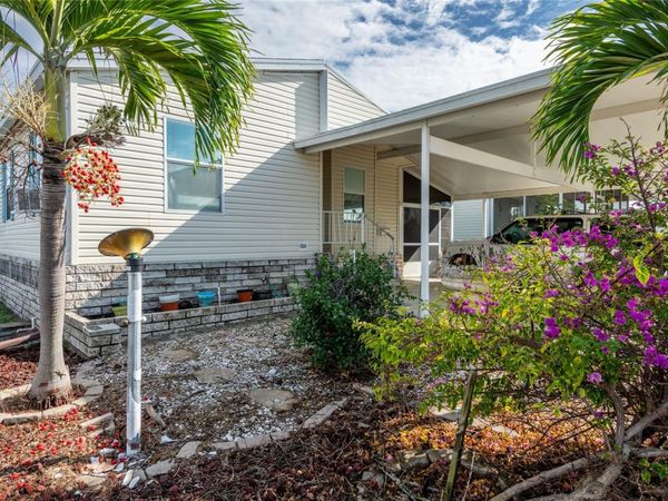 4851 W GANDY BOULEVARD, Unit B3L22, TAMPA, FL 33611