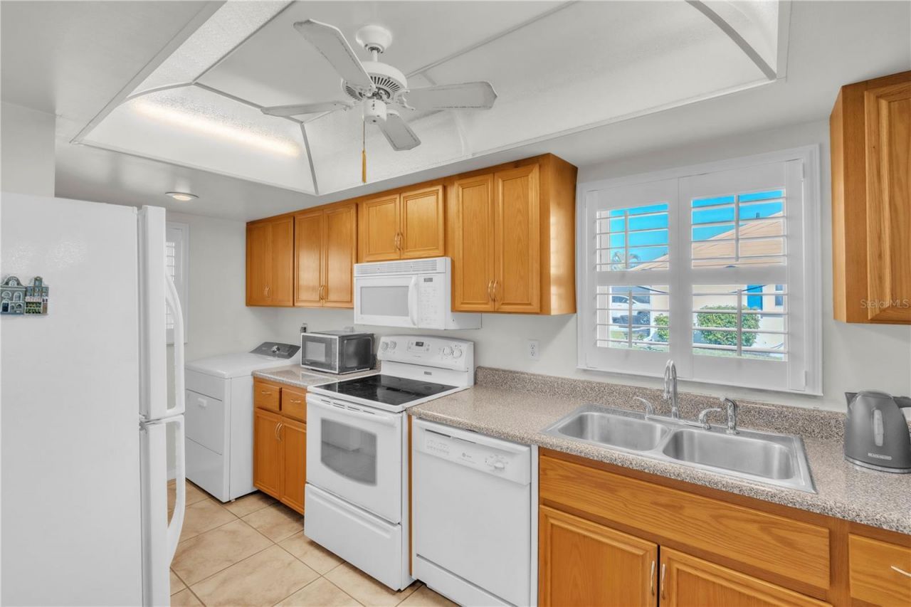 4515 Mount Vernon Drive, Bradenton, FL 34210 Photo