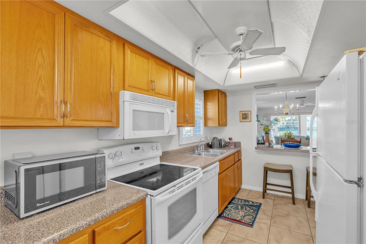 4515 Mount Vernon Drive, Bradenton, FL 34210 Photo