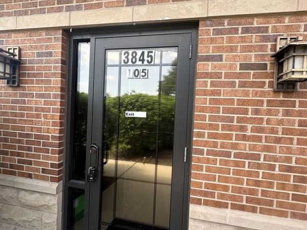 3845 MCCOY Drive, Unit 103-105, Aurora, IL 60504