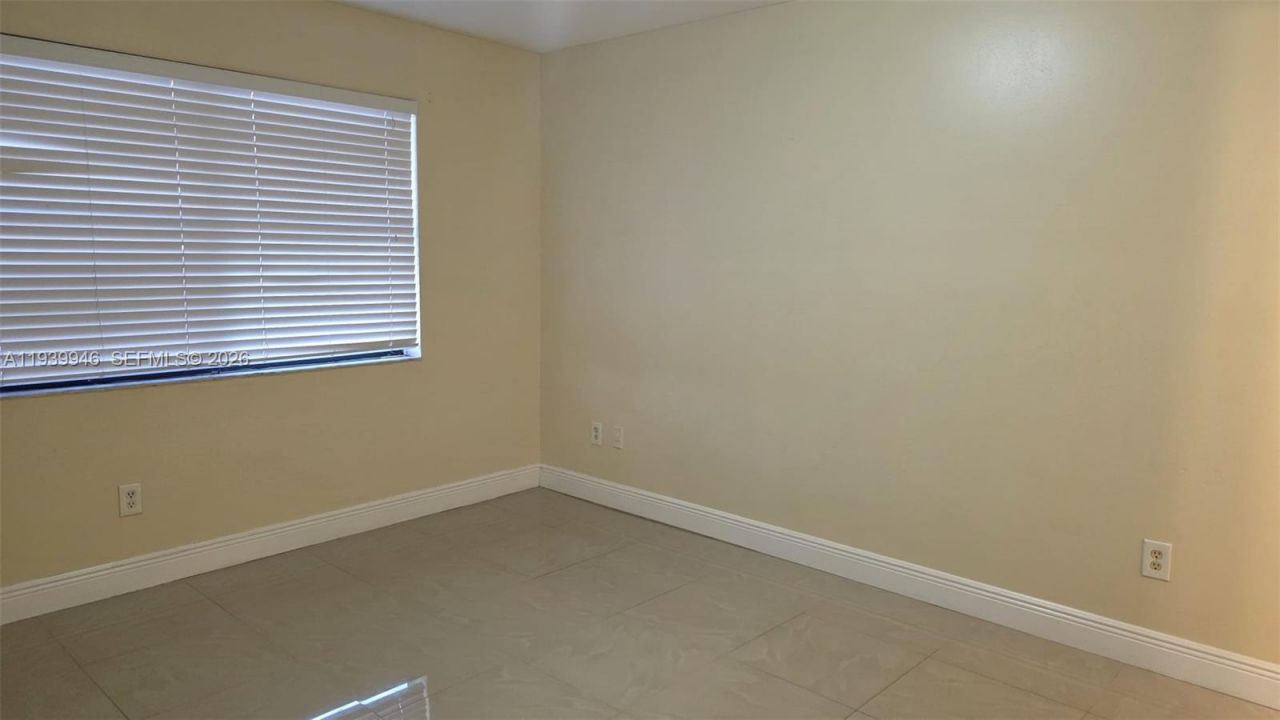 15304 SW 72nd St, Unit 28-14, Miami, FL 33193 Photo