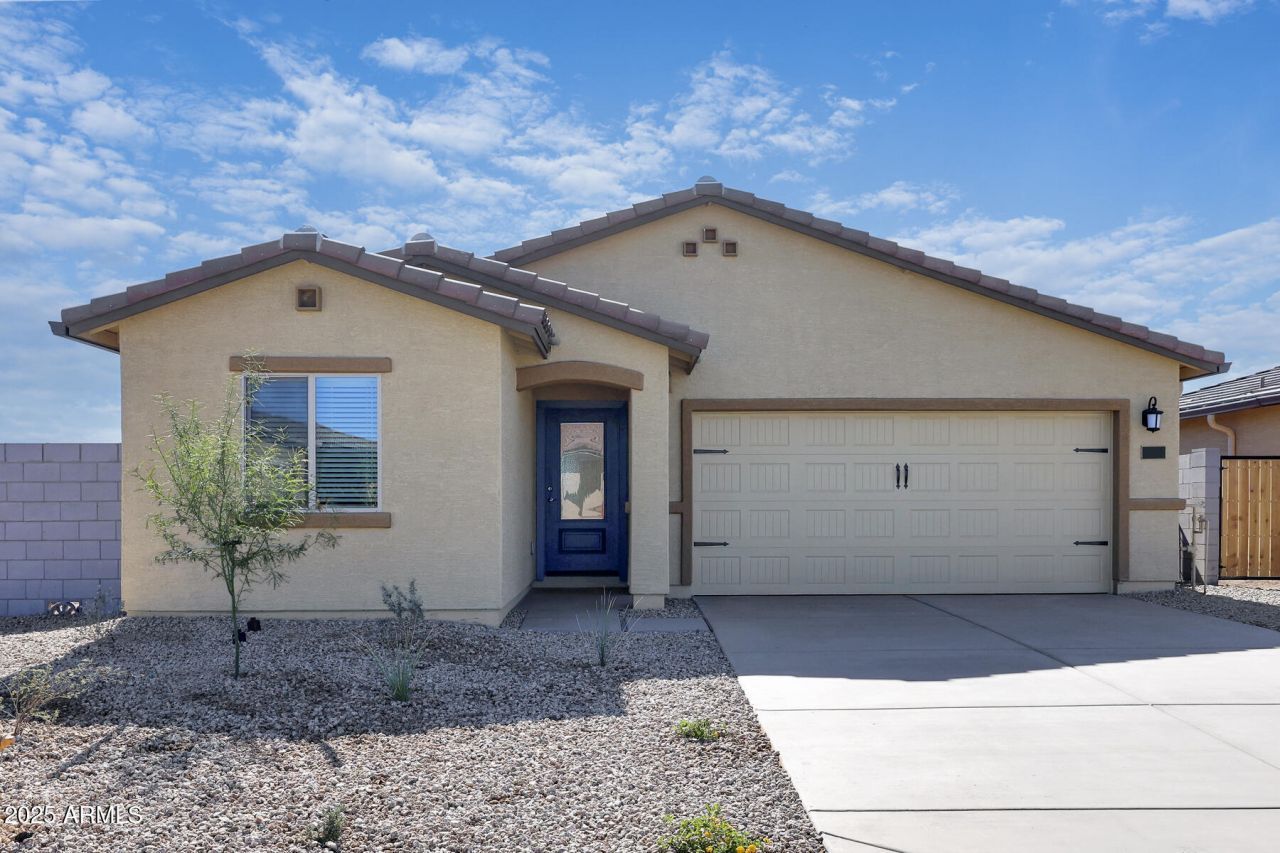 24571 W St Anne Avenue, Buckeye, AZ 85326 Main Photo