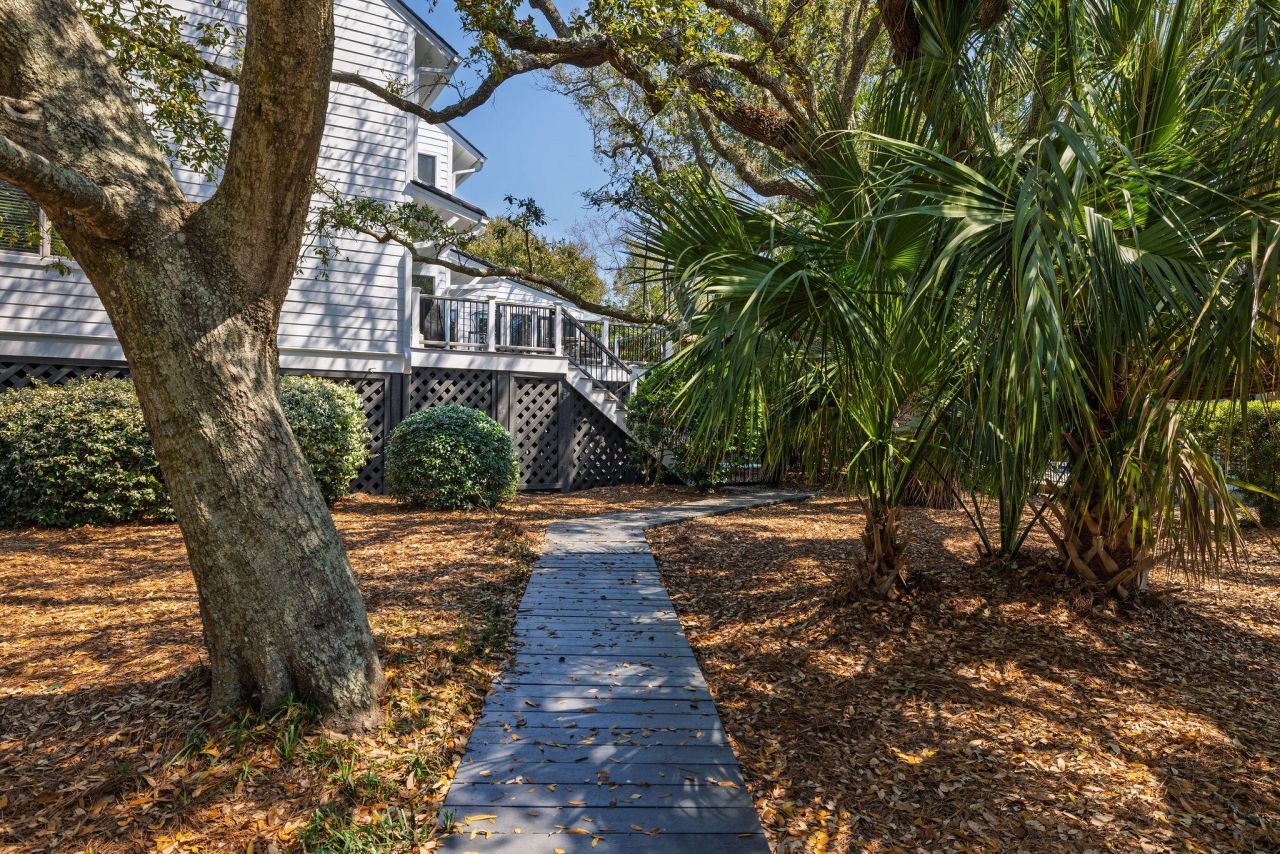 15 Dunecrest Lane Photo 41