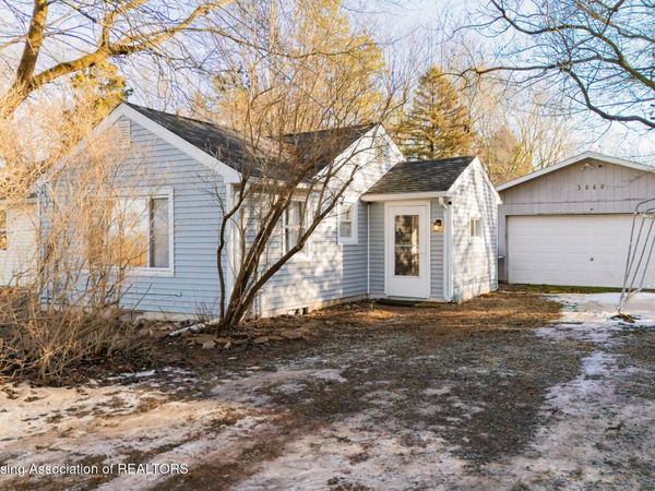 3048 S Webberville Road, Webberville, MI 48892
