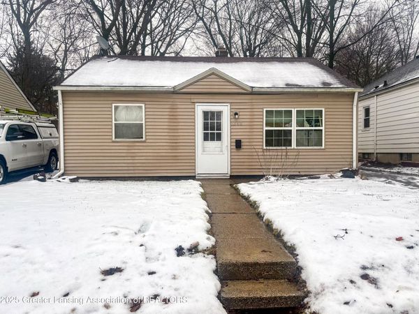 1348 N Jenison Avenue, Lansing, MI 48915