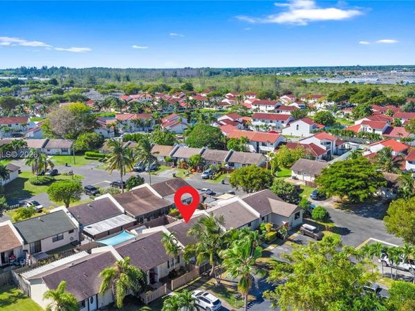 1328 Woodpecker St, Homestead, FL 33035