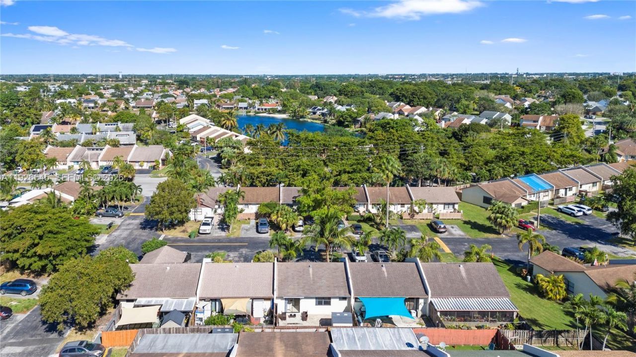 1328 Woodpecker St, Homestead, FL 33035 Photo