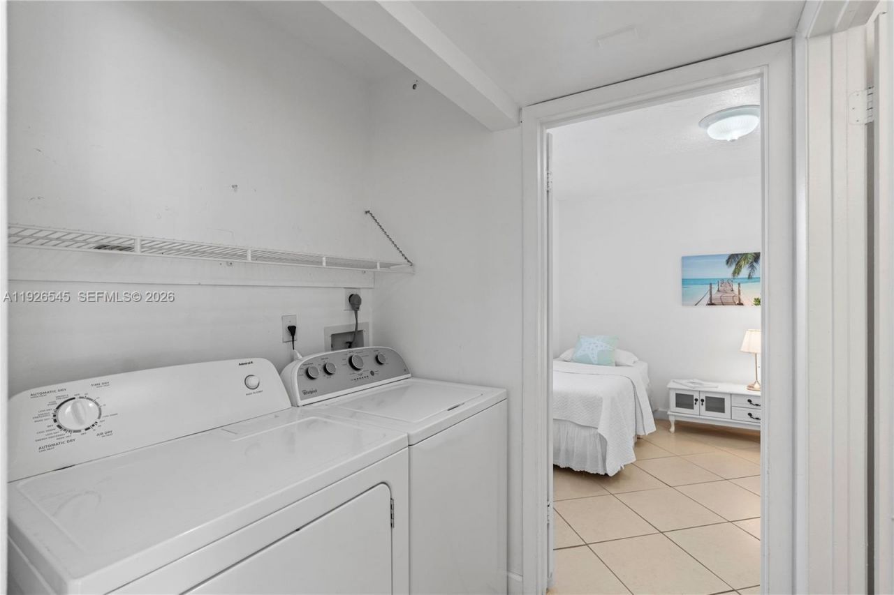 1328 Woodpecker St, Homestead, FL 33035 Photo