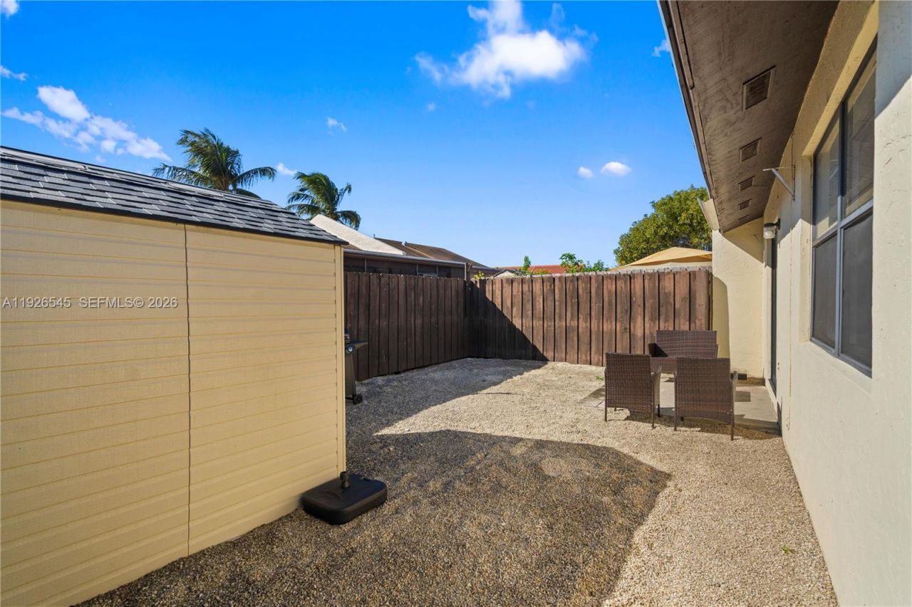 1328 Woodpecker St, Homestead, FL 33035 Photo