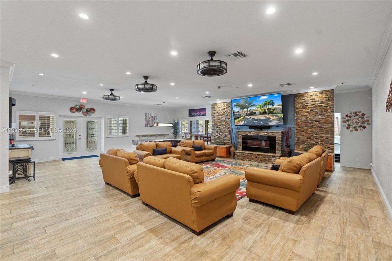 1328 Woodpecker St, Homestead, FL 33035 Photo