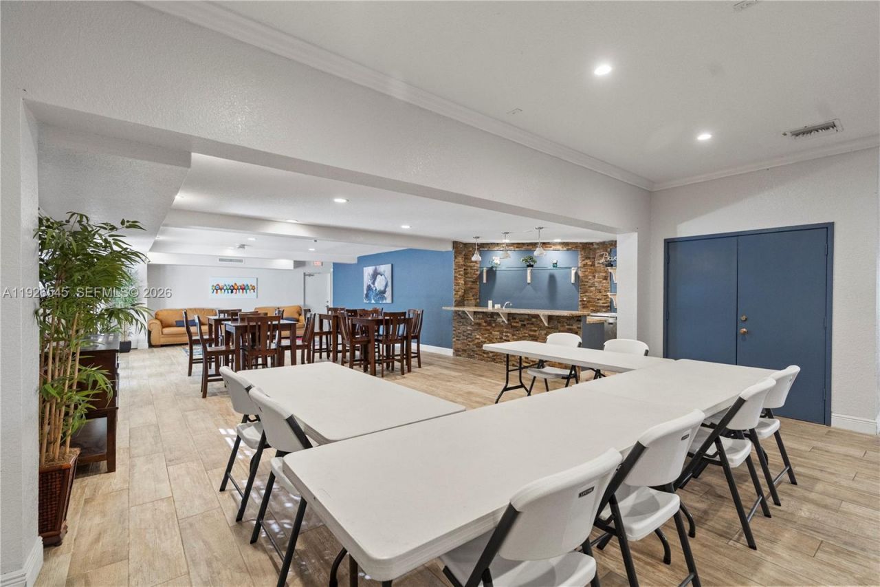 1328 Woodpecker St, Homestead, FL 33035 Photo