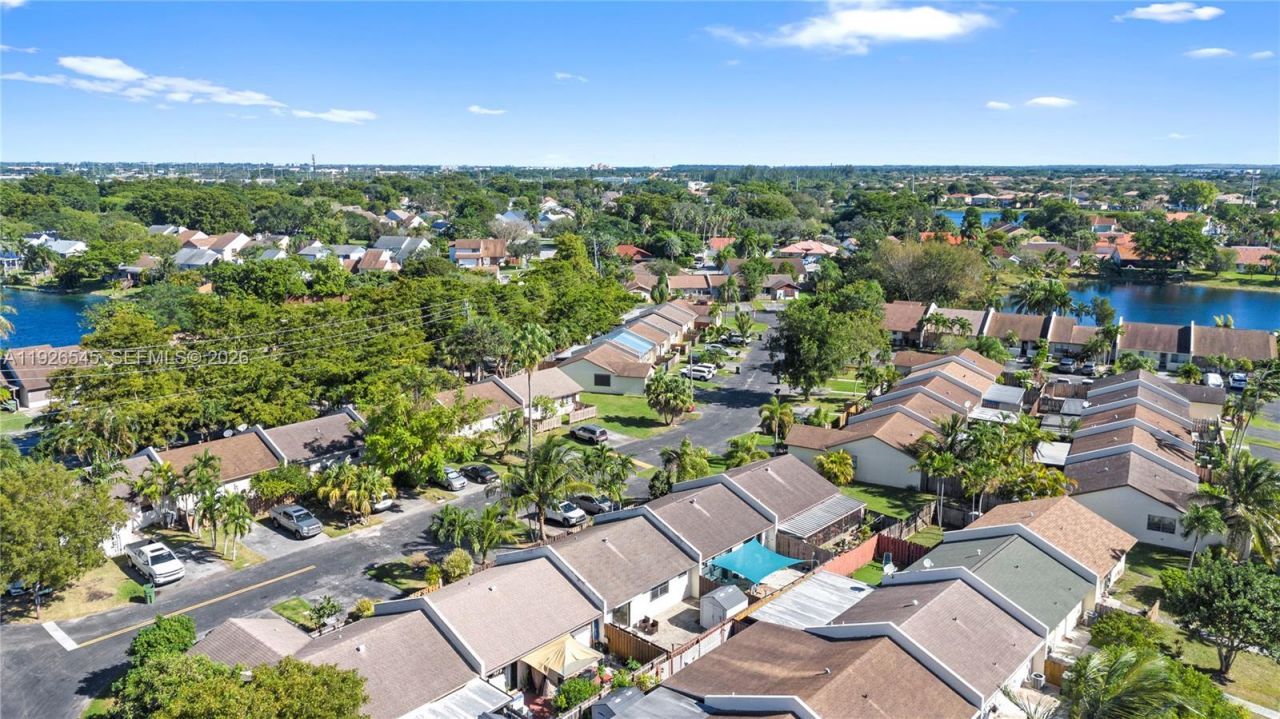 1328 Woodpecker St, Homestead, FL 33035 Photo