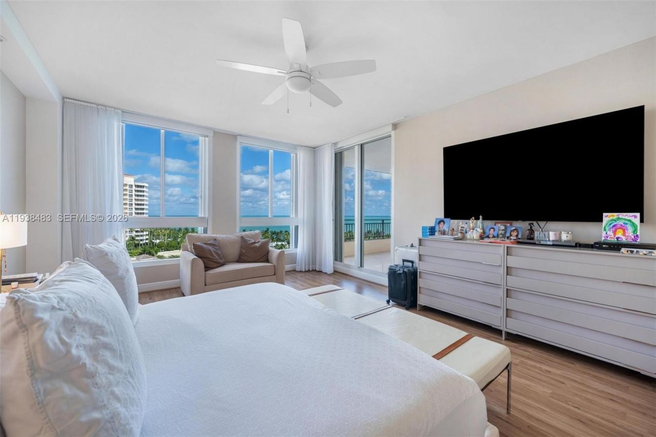 799 Crandon Blvd, Unit 908, Key Biscayne, FL 33149 Photo