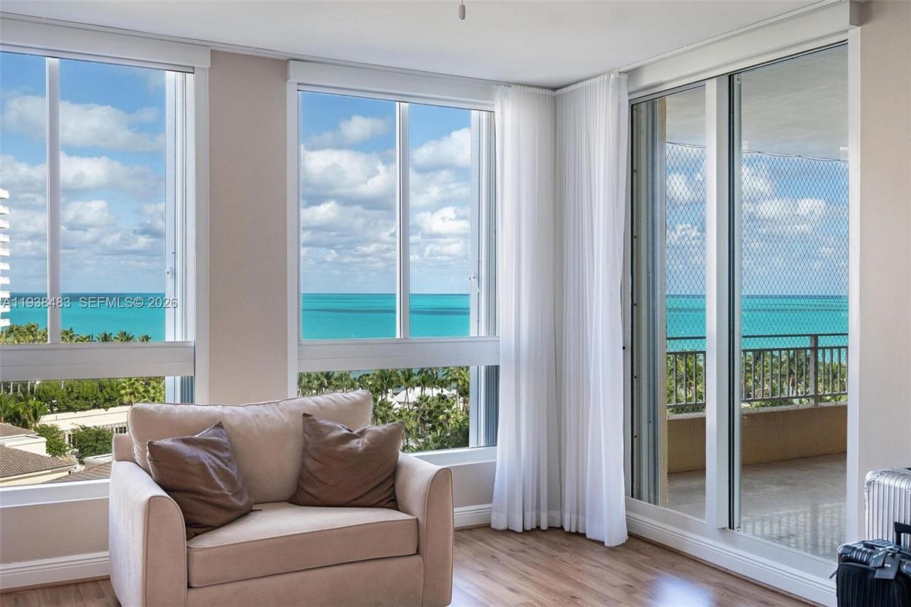 799 Crandon Blvd, Unit 908, Key Biscayne, FL 33149 Photo