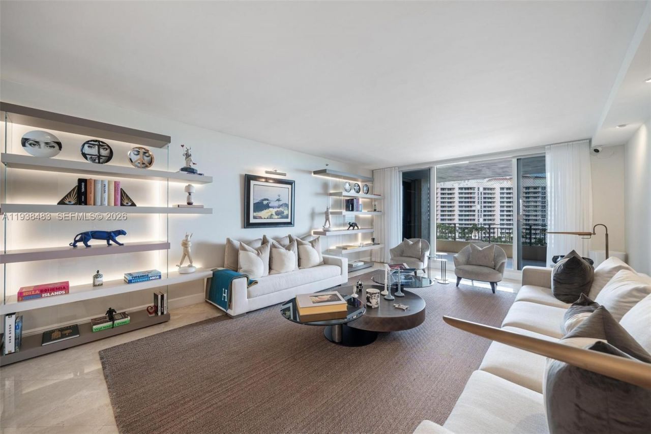 799 Crandon Blvd, Unit 908, Key Biscayne, FL 33149 Photo