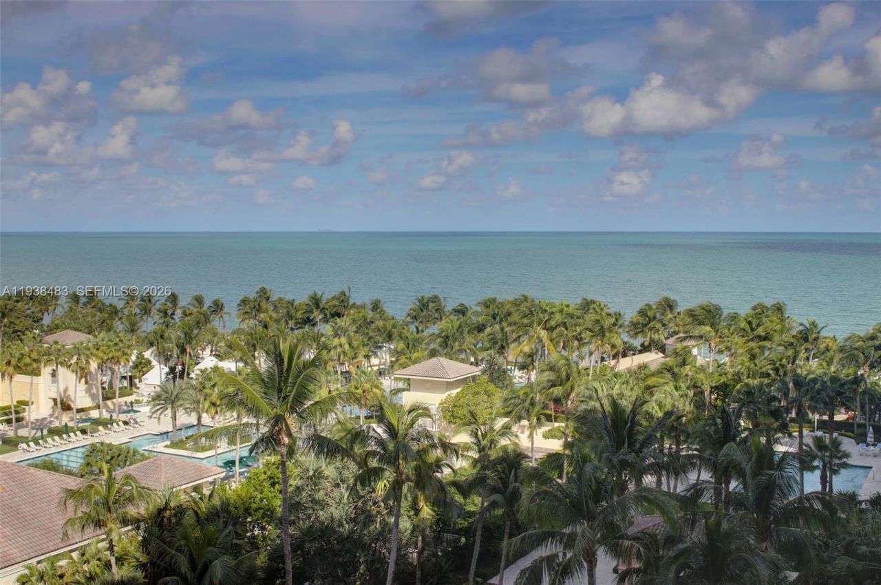 799 Crandon Blvd, Unit 908, Key Biscayne, FL 33149 Photo